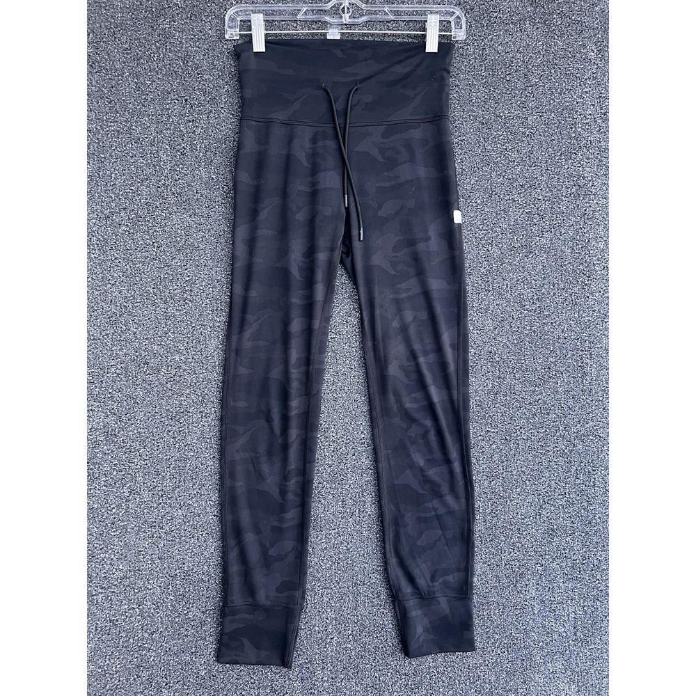Vuori Womens‎ Daily Leggings Camo Size XS Athletic Athleisure Gorpcore